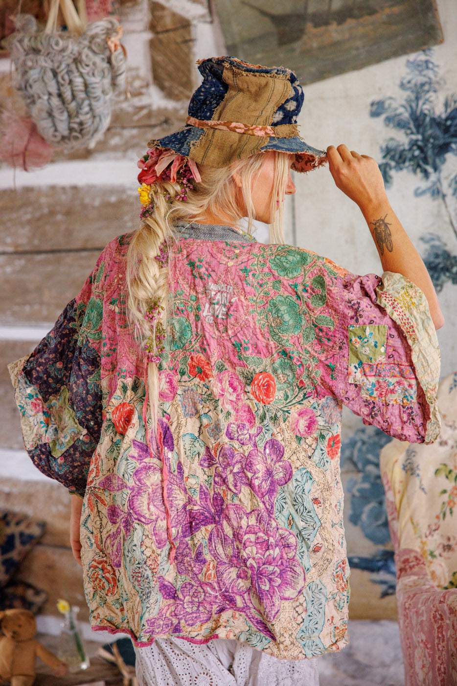 Piecewise Crop Dashi Kimono in Wonderland by Magnolia Pearl