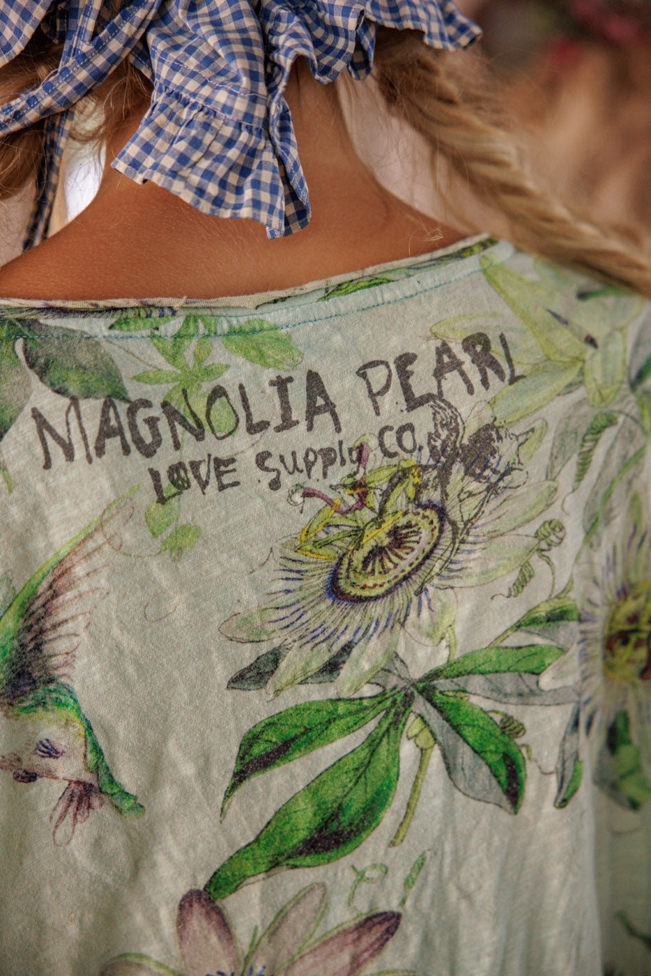 Passion Vine T in Big Sky by Magnolia Pearl