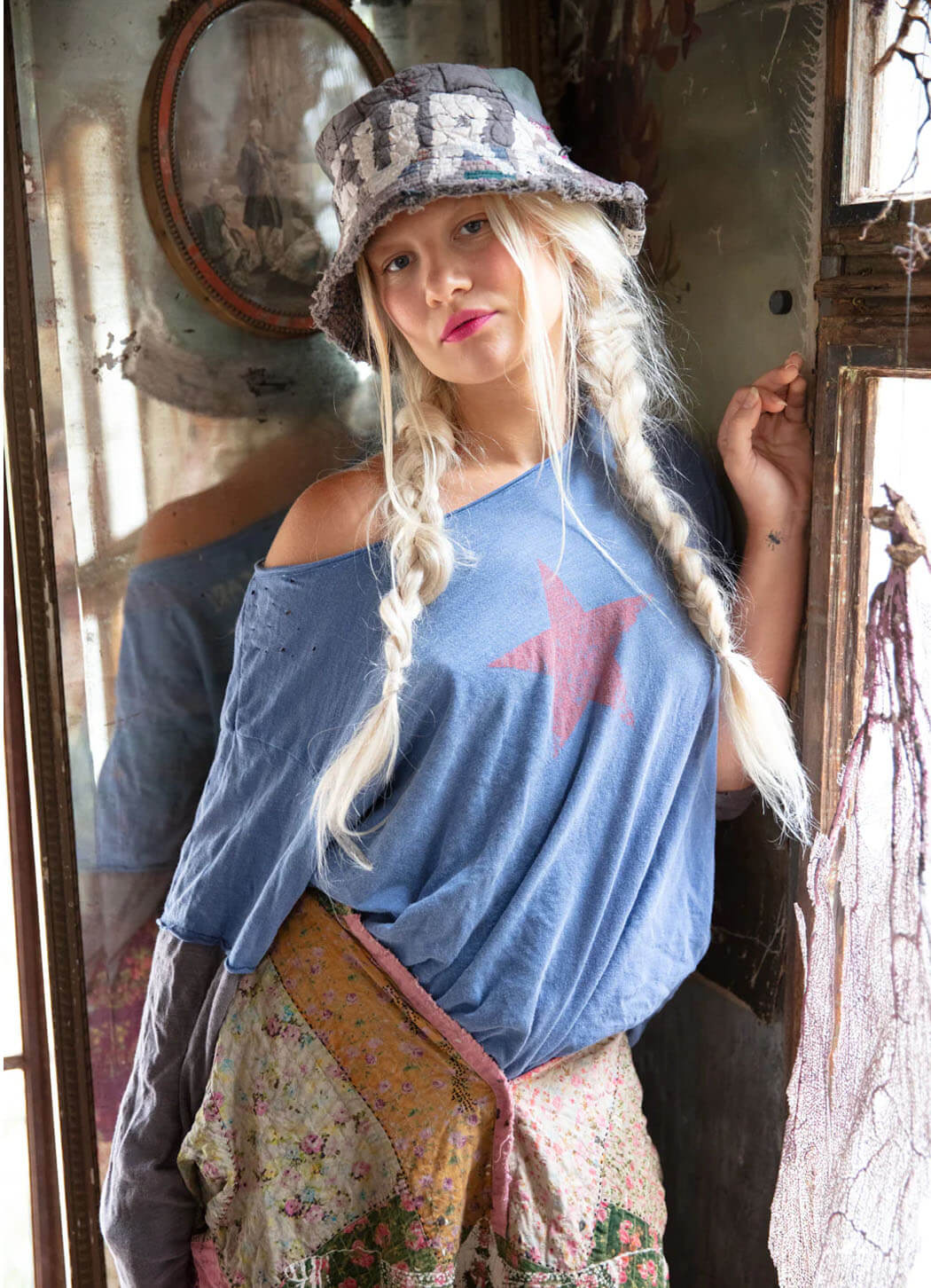 Star Double Layer T by Magnolia Pearl