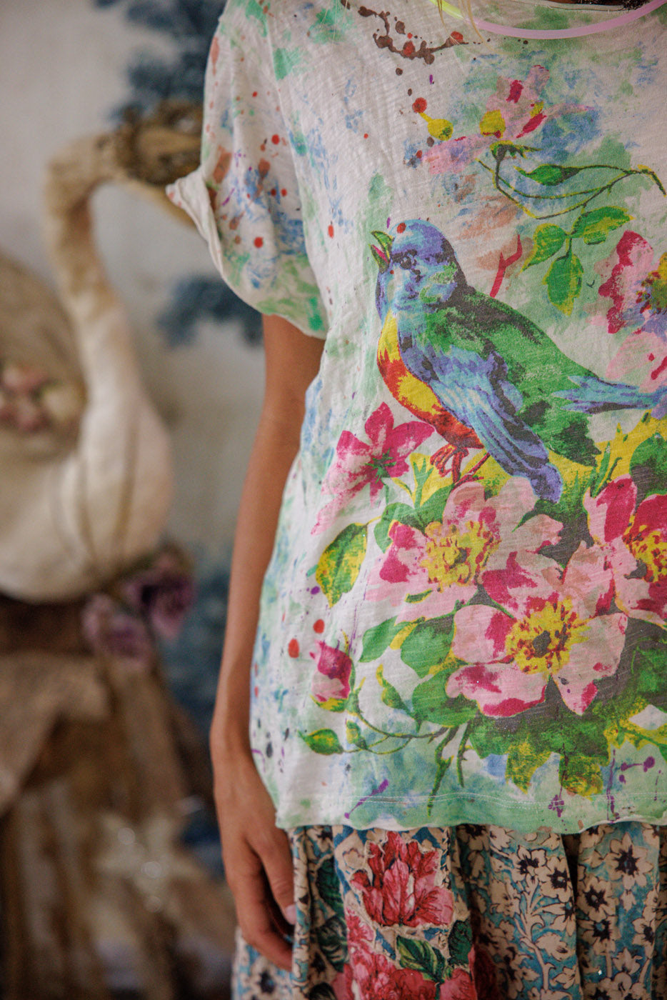 Floral Songbird Art Class T in True by Magnolia Pearl