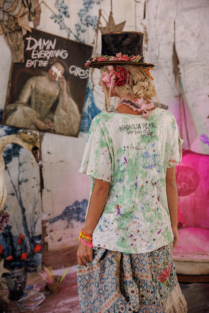 Floral Songbird Art Class T in True by Magnolia Pearl