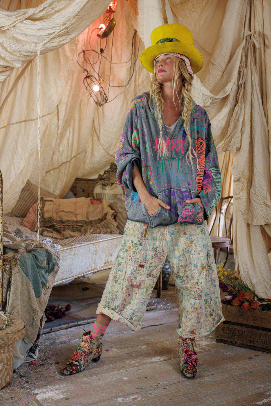Graphics Raji Hoodie in Prince by Magnolia Pearl